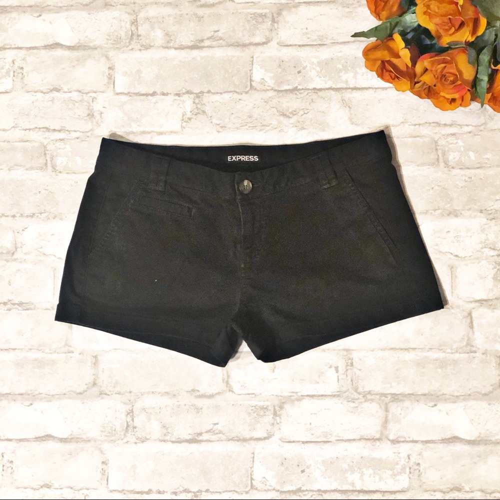 EXPRESS | Black Shorts